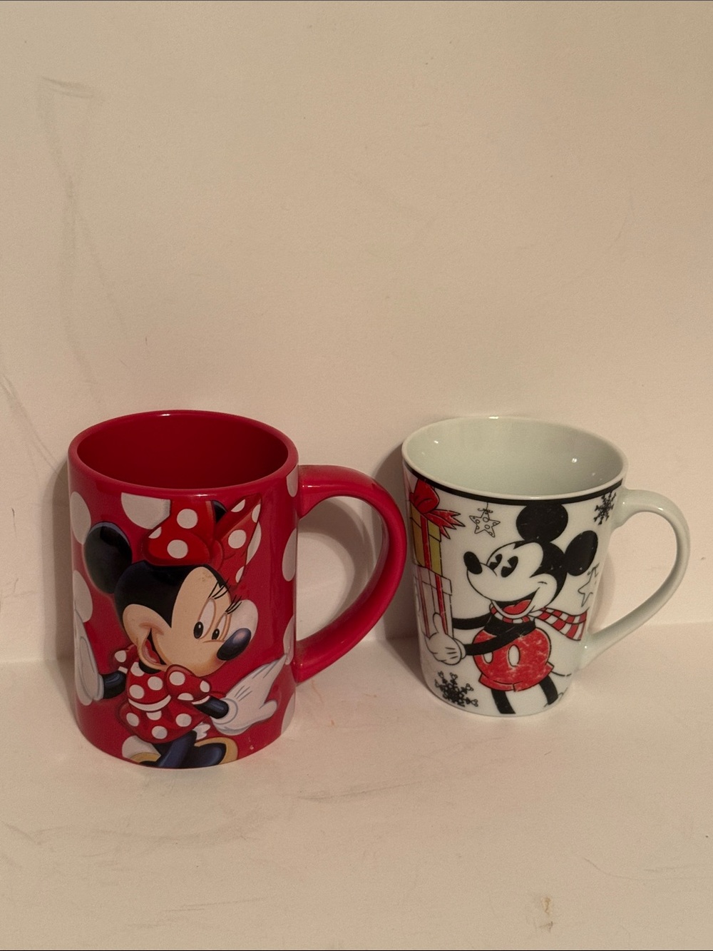 Disney Minnie & Mickey Ceramic Mug Set - Red and White